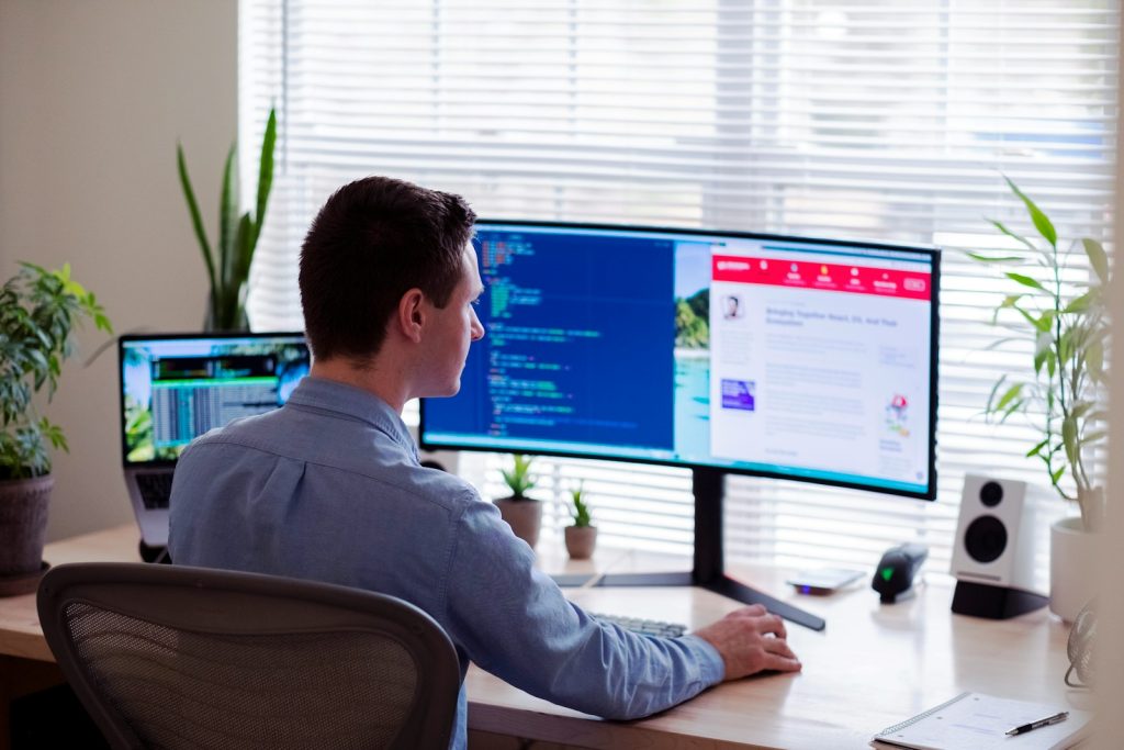 Les meilleures solutions logicielles pour la gestion de la relation client (CRM)